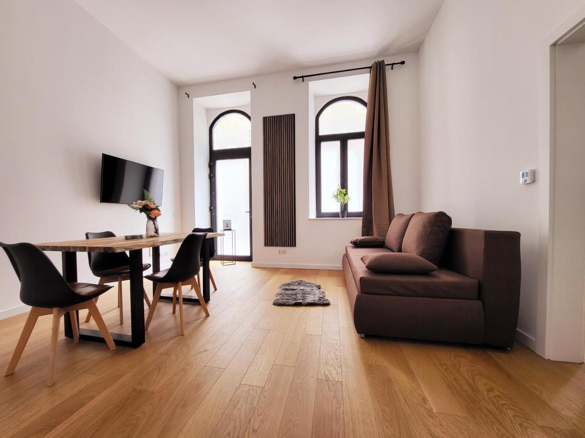 Novara City Apartment Wenen Buitenkant foto